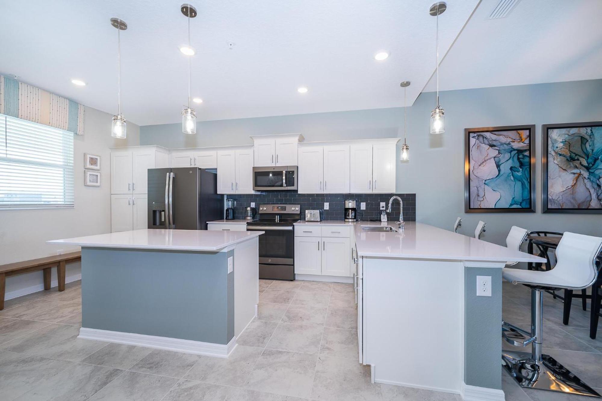 3131-403ar Storey Lake, 2/2 View * Kissimmee